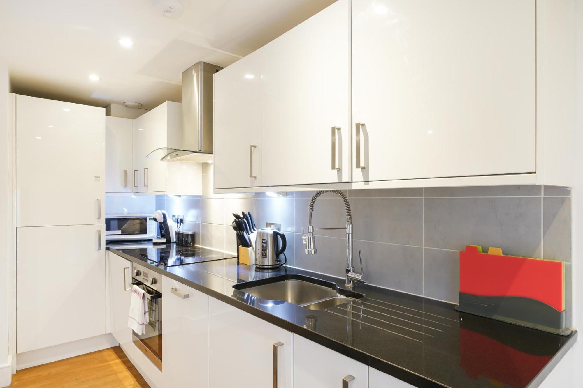 Modern Apartments In Bayswater Central London Free Wifi & Aircon By City Stay Aparts 伦敦 外观 照片